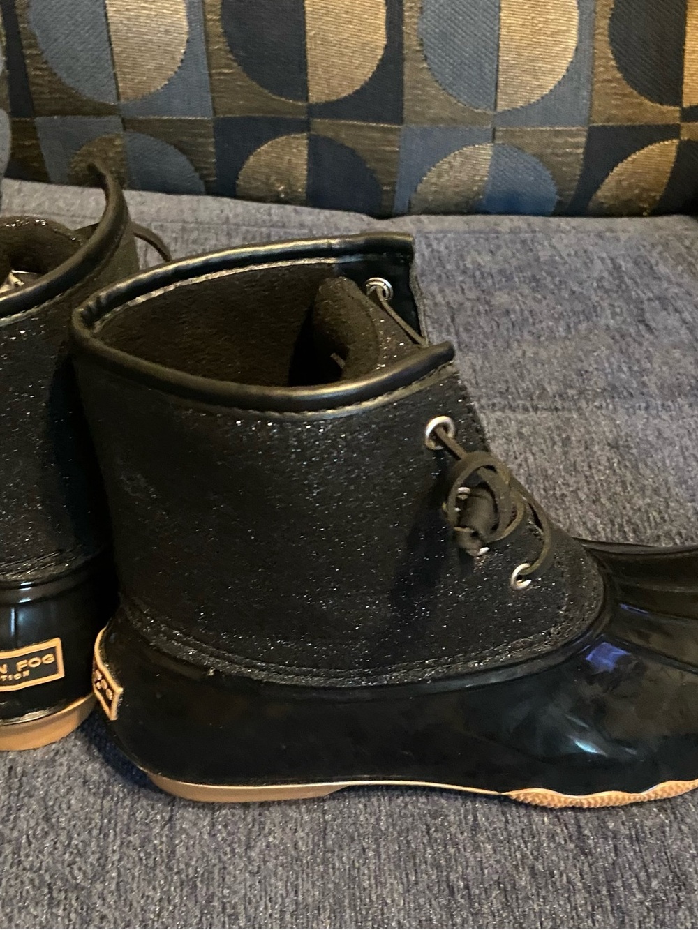 London Fog Women’s Black Glitter Lace-Up Fall/Winter Rain Boots